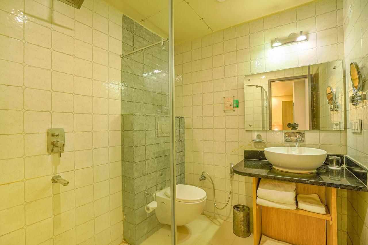 Fabhotel Prime The Solitaire Express Dehradun Eksteriør bilde